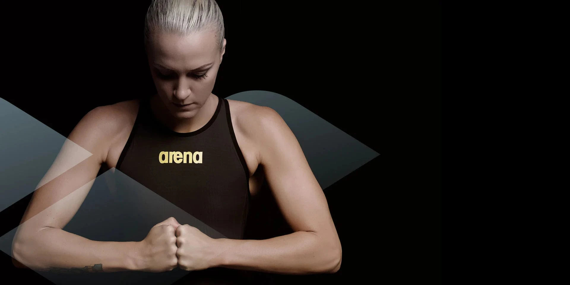 Arena - sundföt - sundfatnaður - sundbolir - sundskýlur - bikiní - sundbuxur - sundbolur - sundskýla - sundfataverslun - íþróttavöruverslun - Ludus.is