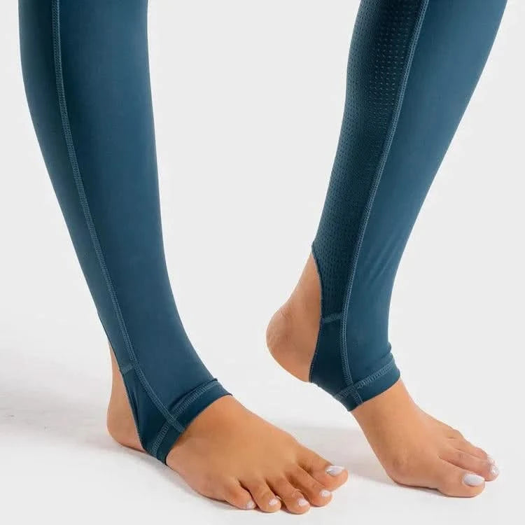 Leggings-konur-leggings-uppháar-í-mittið-íþróttaföt-íþróttafatnaður-æfingaföt-æfingafatnaður-ræktarföt- bleikar - leggings - SQUATWOLF - Ludus.is - íþróttavöruverslun