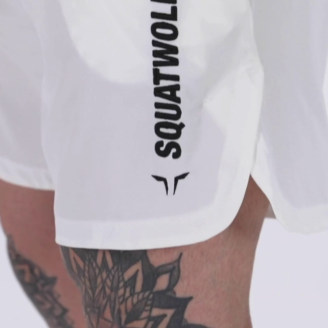 Stuttbuxur - karlar - herra - Íþróttaföt - íþróttafatnaður - æfingaföt - æfingafatnaður - ræktarföt - SQUAT - WOLF - SQUATWOLF - Ludus.is - white - hvítar - Crossfit - hlaup