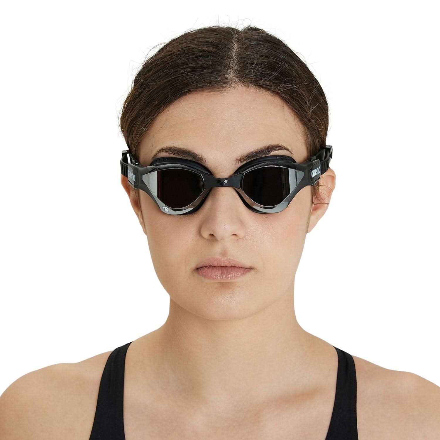 Þríþrautargleraugu-Sundgleraugu-Arena-unisex-konur-karlar-fullorðnir-svört-Cobra-Thriathlon-Swipe-Mirror