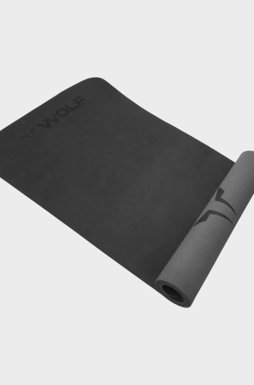 Vefverslun Ludus.is - Squat Wolf jógadýnan er umhverfisvæn jógadýna. Jógadýnan er í stærðinni 180 x 60 cm og kemur dýnan með burðarpoka. #litur-color_onyx