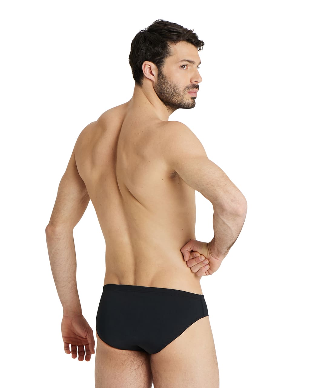 Arena Team Swim Brief Solid svört sundskýla fyrir herra séð aftan frá, stutt og þétt brief-snið úr klórþolnu MaxLife Eco efni