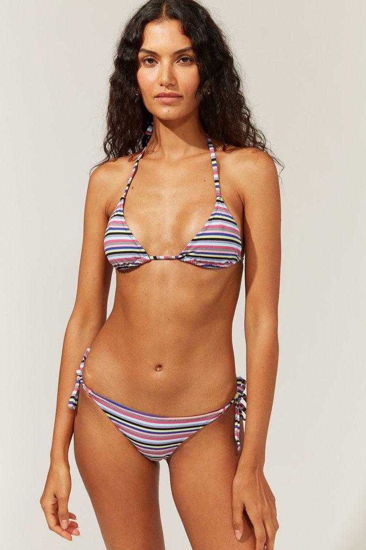 Bikiní toppur frá Solid and Striped í vefversun Ludus.is. Sundföt -fallegur bikinítoppur í Pompano stripe. Paraðu með The Iris bikiníbuxum fyrir skemmtilegt marglitað bikiní#litur-color_pompano-stripe