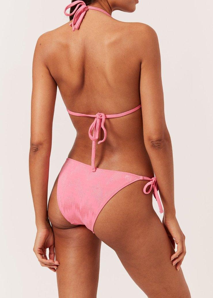 Bikiní toppur frá Solid and Striped í vefversun Ludus.is. Sundföt -sumarlegur bikínítoppur Paraðu með The Iris bikiníbuxum fyrir fallegt bleikt bikiní. Solid and Striped sundfatnaður í góðu úrvali#litur-color_tonal-zigzag