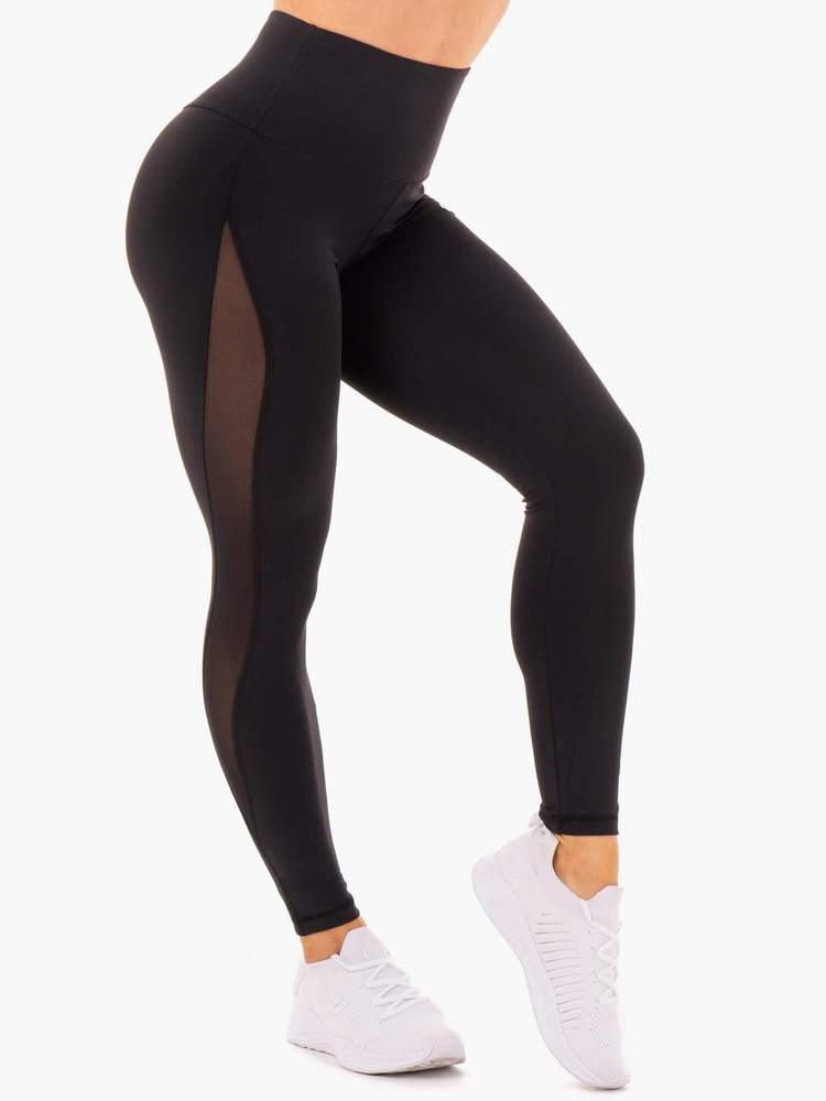 Hype High Waisted Leggings eru fallegar uppháar leggins frá Ryderwear með skemmtilegu sniði og koma í nokkrum mismunandi litum. Hægt að para með Hype Mesh Æfingatopp. Þessar leggings henta vel fyrir lyftingar, í ræktina, jóga, pilates eða cardio æfingar.#litur-color_black