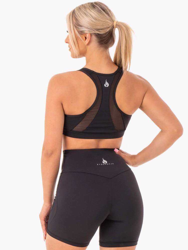 Hype Mesh Æfingatoppur er fallegur æfingatoppur frá Ryderwear sem kemur í nokkrum mismunandi litum. Hægt að para með Hype High Waisted Mesh Leggings. Þessi æfingatoppur hentar vel fyrir lyftingar, í ræktina, jóga, pilates eða cardio æfingar#litur-color_black